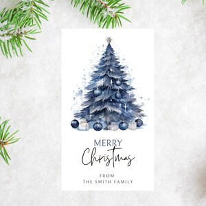 Etiqueta de regalo de Navidad editable imprimible, etiqueta de regalo de Navidad imprimible, árbol azul, etiqueta de favor de fiesta navideña, descarga de etiqueta de regalo de Navidad