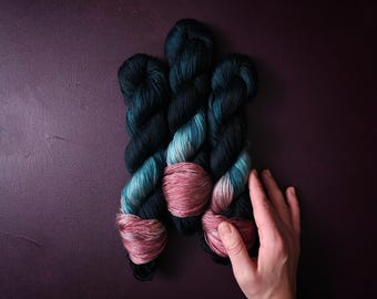 Ocean Rose, Hand dyed vegan yarn, gradient yarn, fingering / DK weight knitting yarn, tencel OR bamboo yarn, shiny crochet thread,
