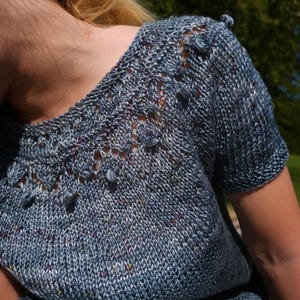 Knitting Pattern, Snowflake Tee, Beginner Friendly Kids Knitwear Tee Pdf Tutorial, Vegan Yarn Summer T-Shirt, Draped Top, Easy Sweater Shirt