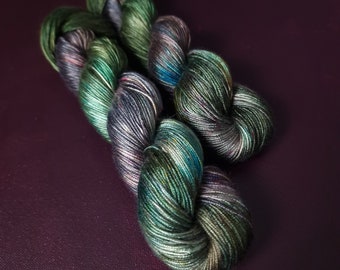 Hand dyed vegan yarn ~ PurPur Forest ***Dyed to order ~ fingering / DK weight tencel OR bamboo yarn, hand painted
