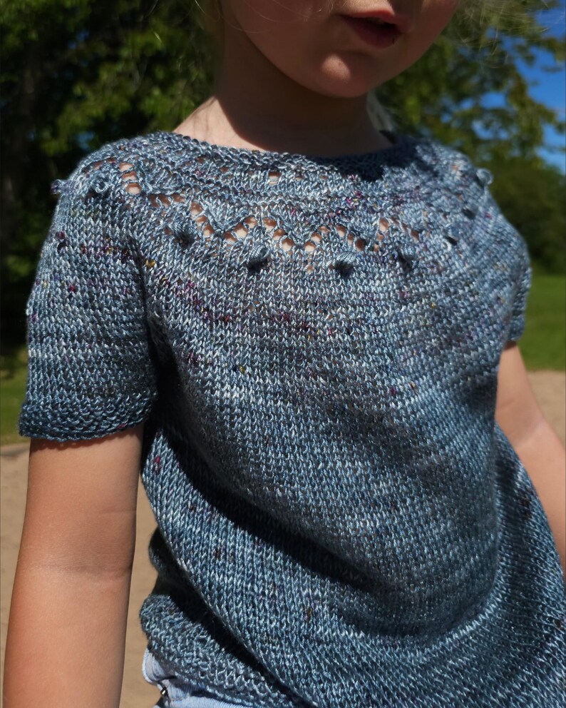 Knitting Pattern, Snowflake Tee, Beginner Friendly Kids Knitwear Tee Pdf Tutorial, Vegan Yarn Summer T-Shirt, Draped Top, Easy Sweater Shirt