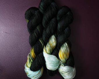 A Tear In The Ocean, Hand dyed vegan yarn, gradient yarn, fingering / DK weight knitting yarn, tencel OR bamboo yarn, shiny crochet thread,