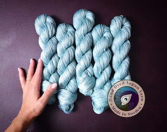 Hilo vegano teñido a mano, hilo de algodón para tejer, hilo brillante para crochet, hilo para amigurumi, hilo de algodón mercerizado, hilo suave y sedoso para chal