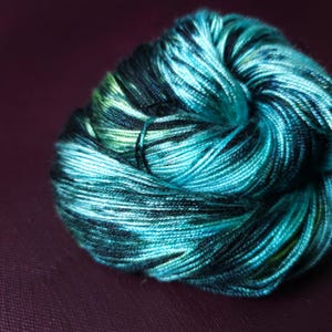 Hand dyed vegan yarn ~ Iceberg ~ fingering or DK weight tencel or bamboo yarn, hand painted mercerized cotton thread, weaving yarn