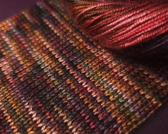 Fil végétalien de luxe teint à la main, Pure Bliss, fil à tricoter varié, fil de crochet brillant, fil de tencel de poids DK, fil de châle doux et soyeux,