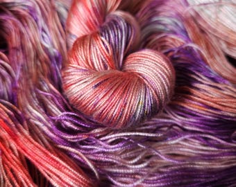 Helado de sandía, hilo vegano teñido a mano, tencel de grosor DK, bambú, hilo de algodón mercerizado, tejido o crochet pintado a mano