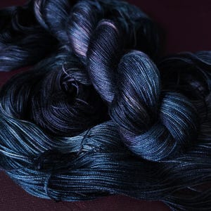 Hand dyed vegan yarn - Midnight Iris - Dyed to order ~ fingering / DK weight tencel OR bamboo yarn, hand painted