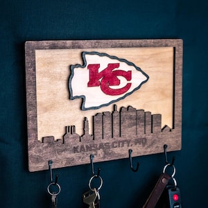 Wooden Key hook hanger Christmas Birthday gift kansas city chiefs fan sports