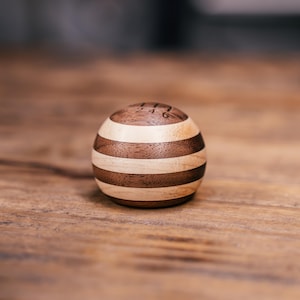 Perilla de cambio de bola vintage con peso, diseñada para montaje OEM Walnut/Maple