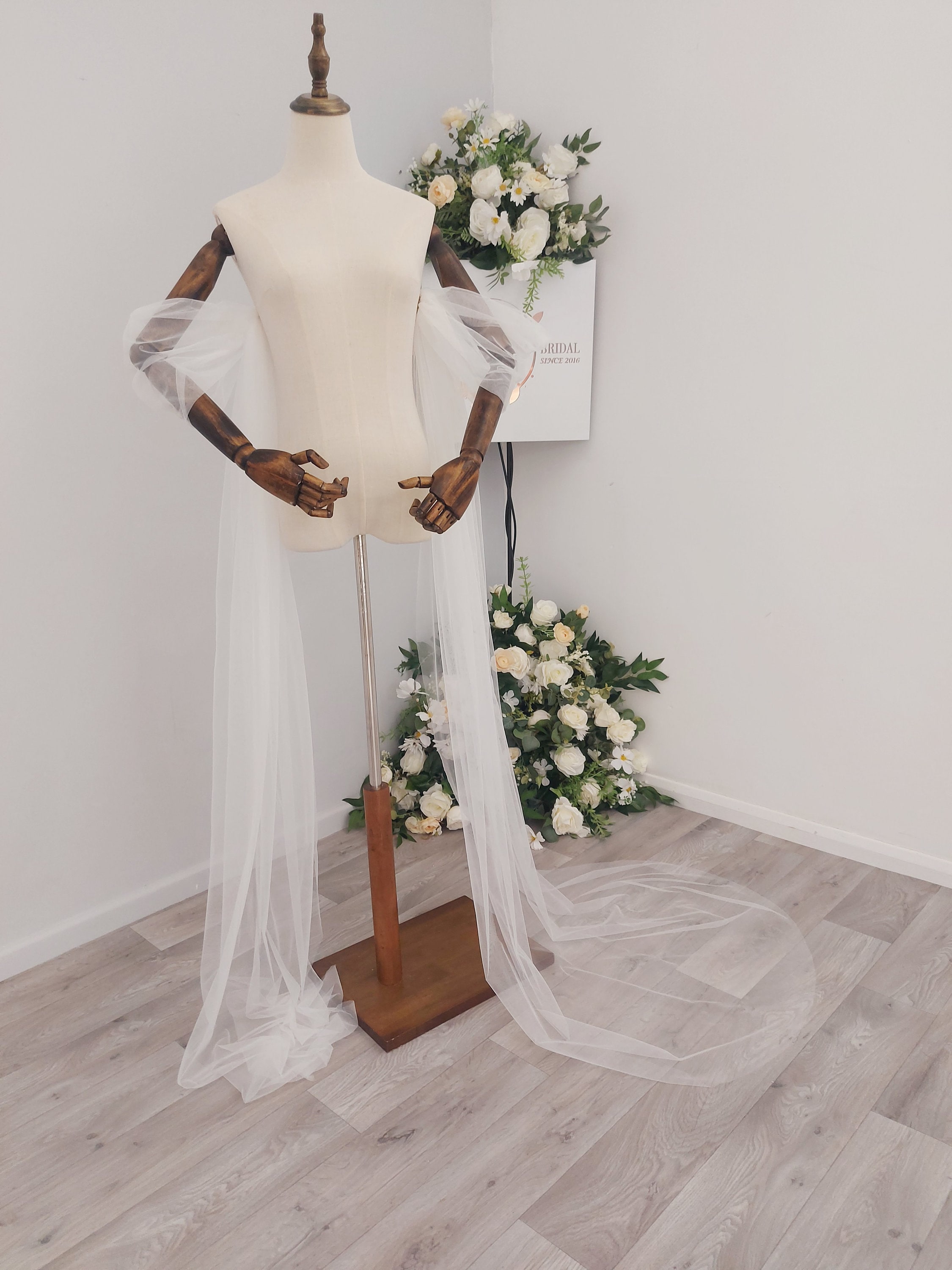 Off Shoulder Straps w Wings, Detachable Wedding Dress Straps, Detachable Bridal Straps, Off-shoulder Sleeves, Tulle Sleeves