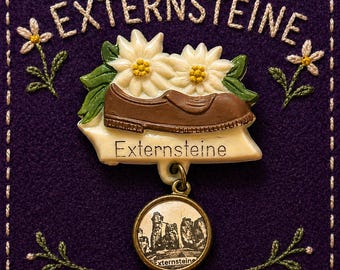 Vintage German Edelweiss Hat Pin – Externsteine Dangly Charm – Oktoberfest Bavarian Lapel Pin