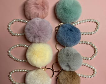 Pearl Chain, Crystal Bottle Pompom Car Keychain, Fur Ball Gold Plated Ring Keychain, Fluffy-Round Puff Purse Decor, Handbag Bag Decoration