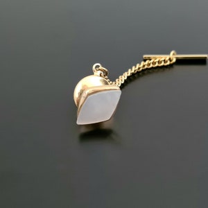 Vintage Mother of Pearl Gold Tone Diamond Shape Tie Pin/Tack with Chain Imperfect