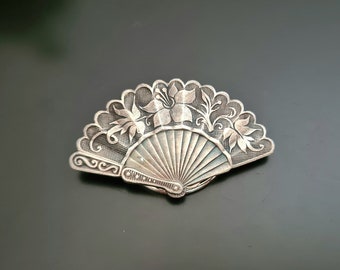 Vintage Brevete SGDG Fan Design with Floral Decor Scarf Clip in Silver Tone Metal