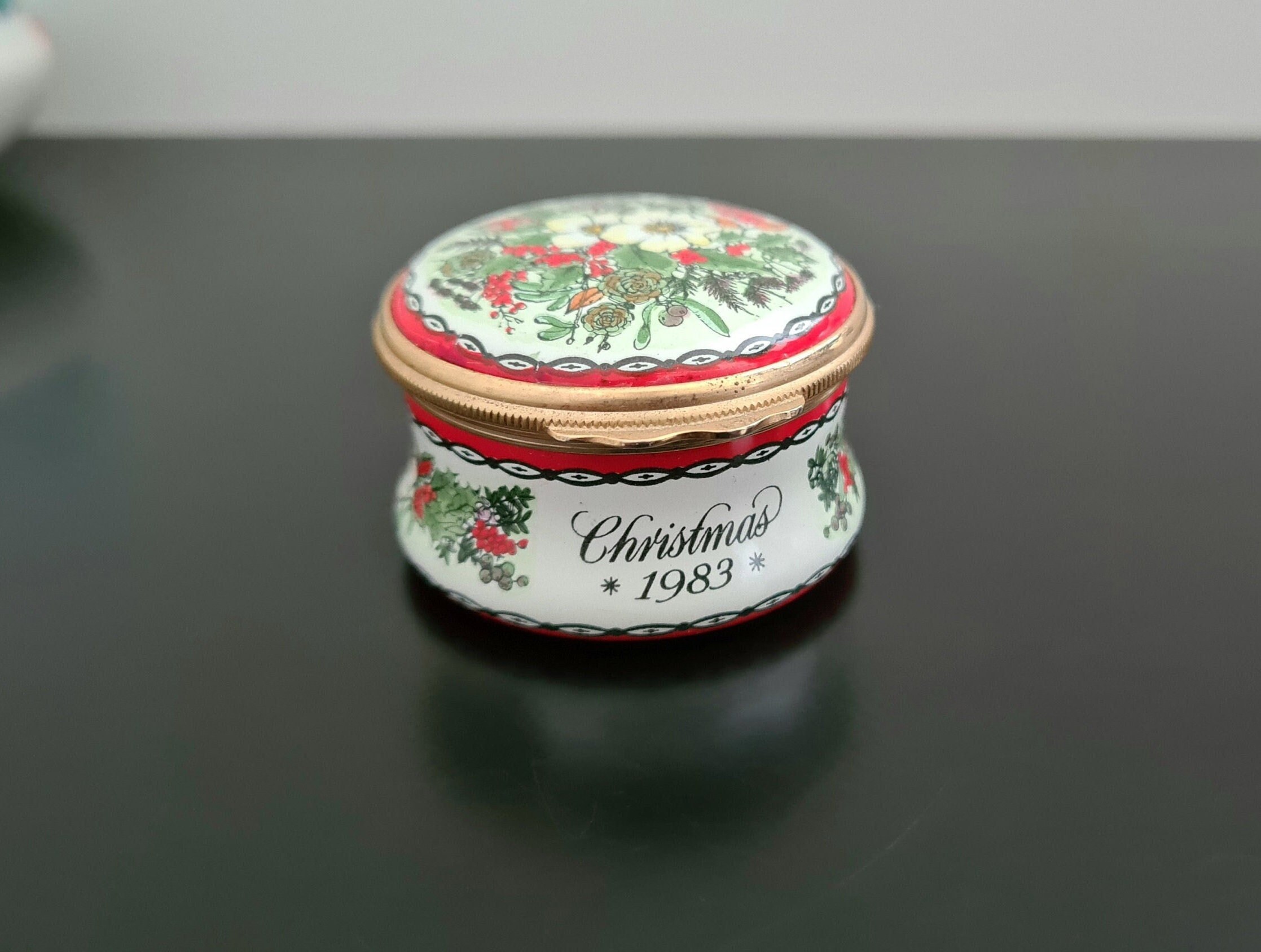Vintage Halcyon Days Enamels Multicolour Christmas 1983