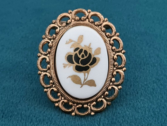 Vintage Porcelain Single Rose Design Gold Tone Fr… - image 7