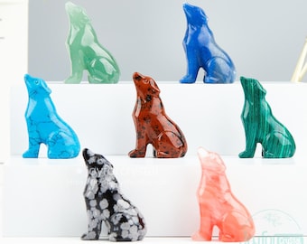 Estatua de lobo de cristal de labradorita tallada: decoración animal de cuarzo de 5 cm