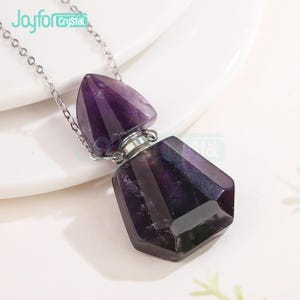 Big Hexagon Crystal Perfume Bottle Pendant Necklace, Healing Amethyst Vial Pendant Necklaces, Essential Oil Gemstone Bottle Gifts
