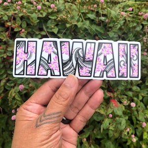 Hawaii vinyl decal sticker with pink flowers & Polynesian tattoo tribal design