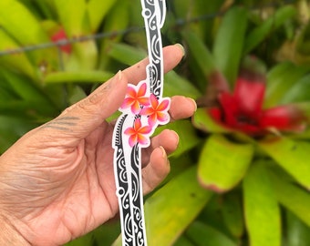 Calcomanía de vinilo de plumeria con tatuaje polinesio: Adhesivo transparente para botella de agua