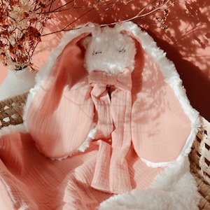 Rabbit comforter blanket / fur blanket - petal pink