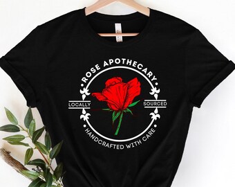 Rose Apothecary Shirt, Schitt Creek Shirt, Moira Rose Shirt, Rosebud Motel Shirt, Handgjord med omsorg, Schitt Creek Gift, David Rose Shirt