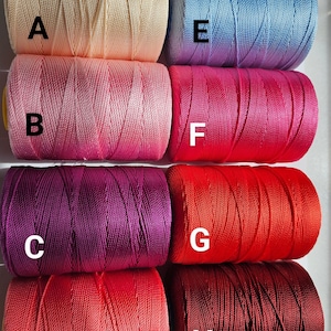 Mikromakramégarn i nylon 0,9 - 1 mm, 10 meter, blandade färger, smyckesgarn, virkgarn, snöre/band, pärlsnöre, barnpyssel, stickning