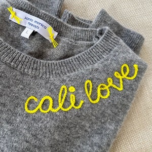 Customized Lightweight 100% CASHMERE Sweater, Embroidered Cashmere Clothing for Women, Chainstitch Embroidery Funny Shirt, Trendy Crewneck image 1