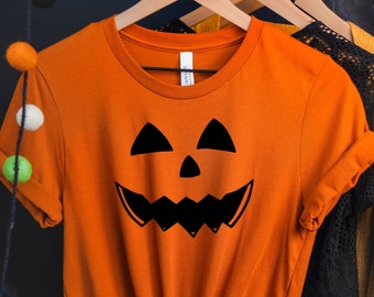 Kürbis, Kürbis Shirt, Herbst Shirt, Herbst T-Shirt, Herbst Liebhaber, Geschenke für sie, Kürbis Gesicht, Kürbis Gesicht T-Shirt, Halloween Shirt, Halloween T-Shirt