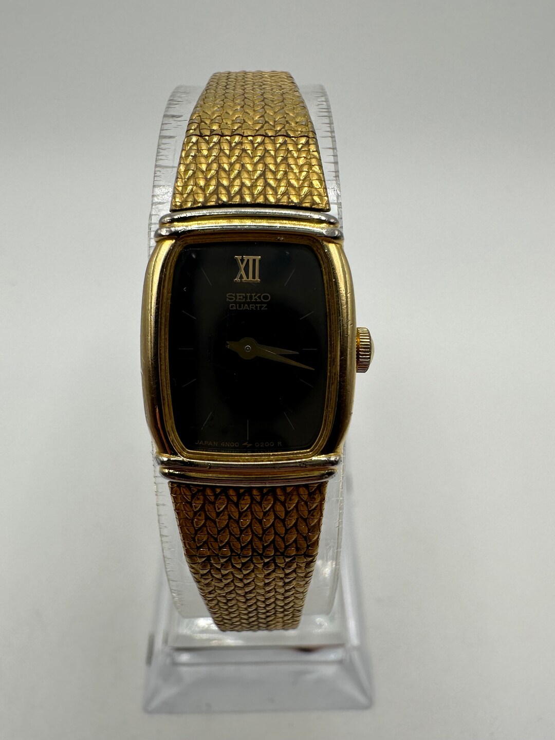 Vintage Seiko Ladies Tank Square Watch Dress Gold Tone Japan  display picture 3