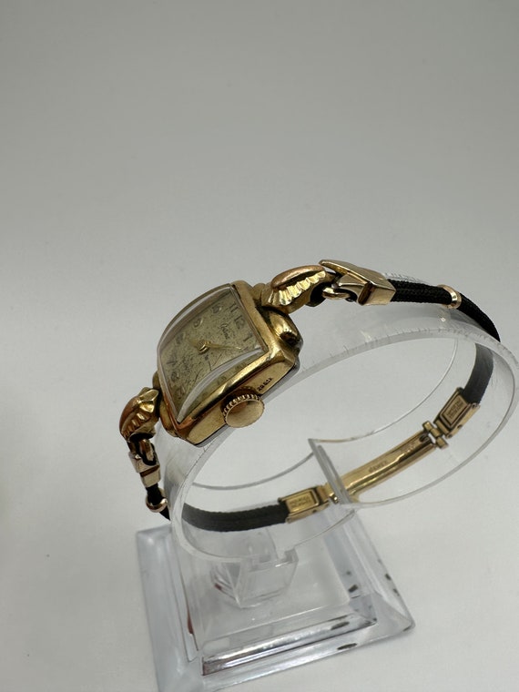 Montre Vintage Certina Mécanique Manuelle - Mouvement 25-66 - Boîtier 36 Mm - Occasion