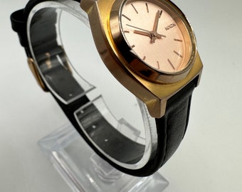 Nixon Minimized the Small Time Teller Rose Gold Ladies Watch  display picture 1