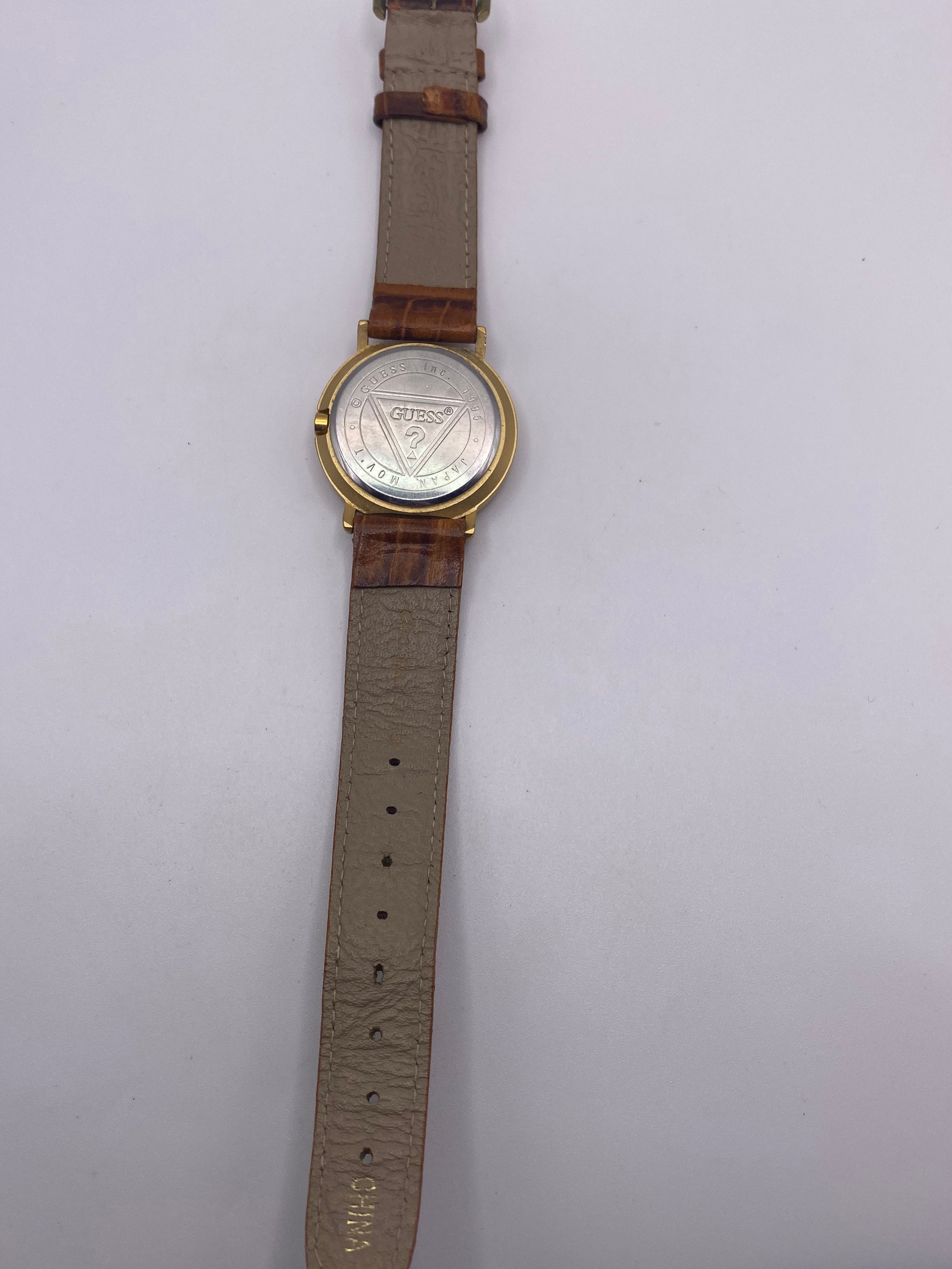 Vintage 1995 Guess Original Watch Gold Dial Logo Japan Quartz Brown Band WORKING Vintage Guess Indiglo Watch 1995 Gold & Silver Tone Brown  main image 4