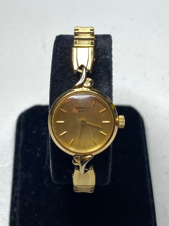 Caravelle Retro Quartz Ladies Watch, Stainless Steel with Black Leather Strap, Gold-Tone (Model: 44L249)(並行輸入) Vintage Silver-tone Caravelle Watch | Japan Quartz Watch for Ladies