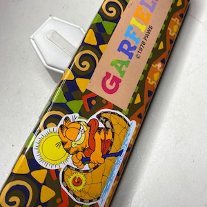 Vintage Garfield 1978 PAWS pencil metal case for school supplies gift him her men women kids retro tin antique