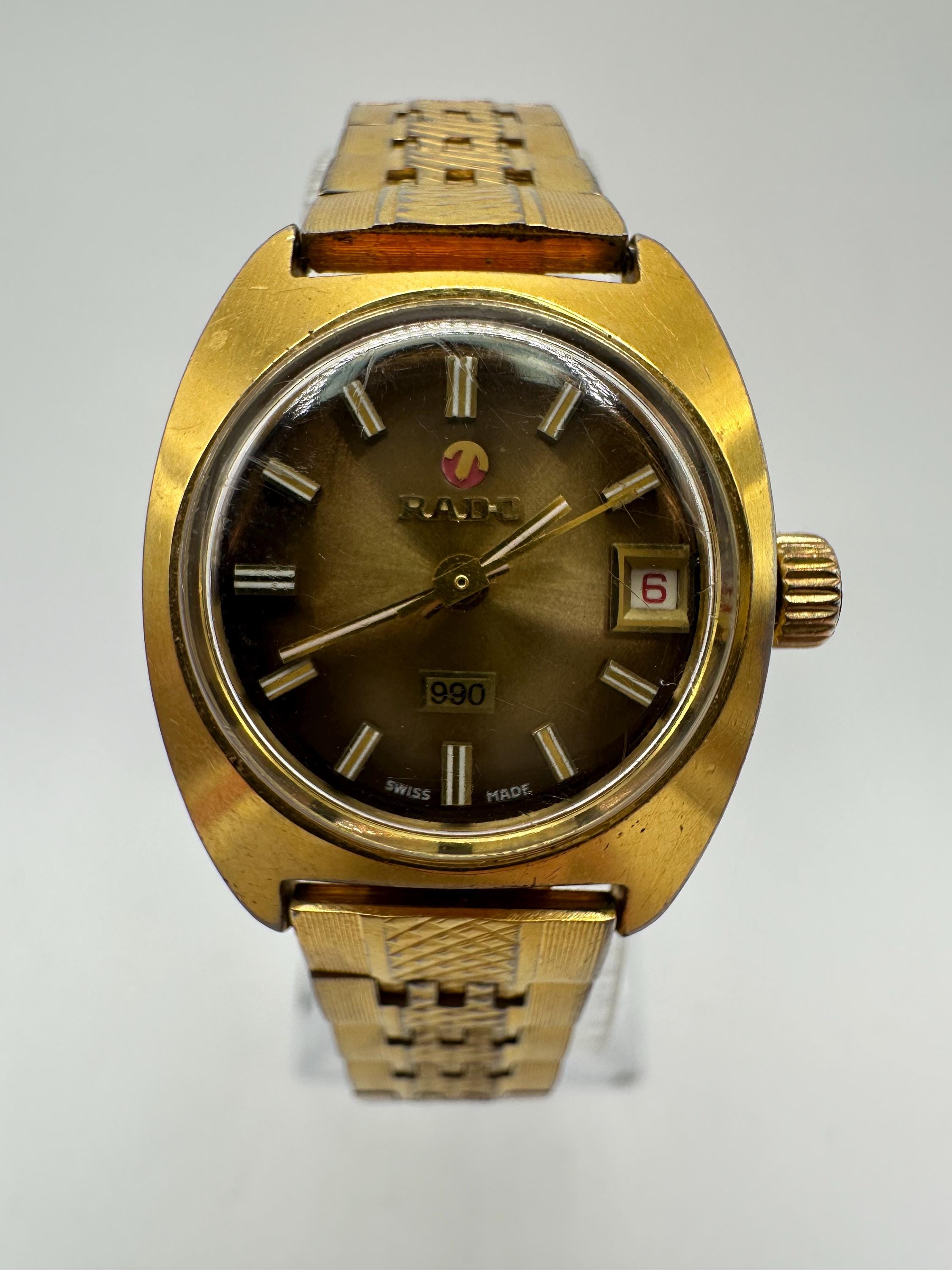 Rado Vintage Automatic Swiss Made Gold Tone Ladies Circle  display picture 2