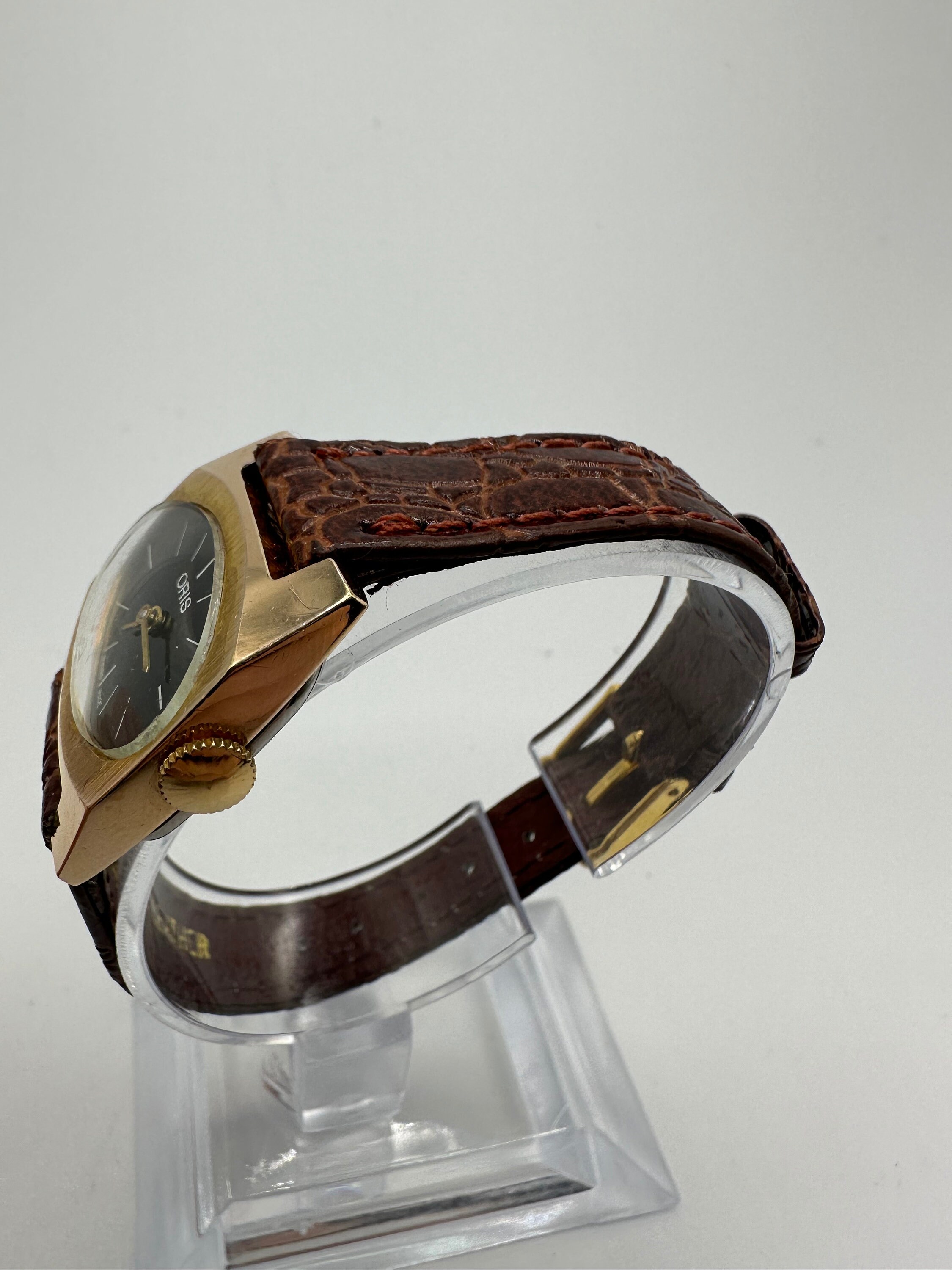 Montre Vintage Femme Oris – Mécanique, Non Testée – État D’usage