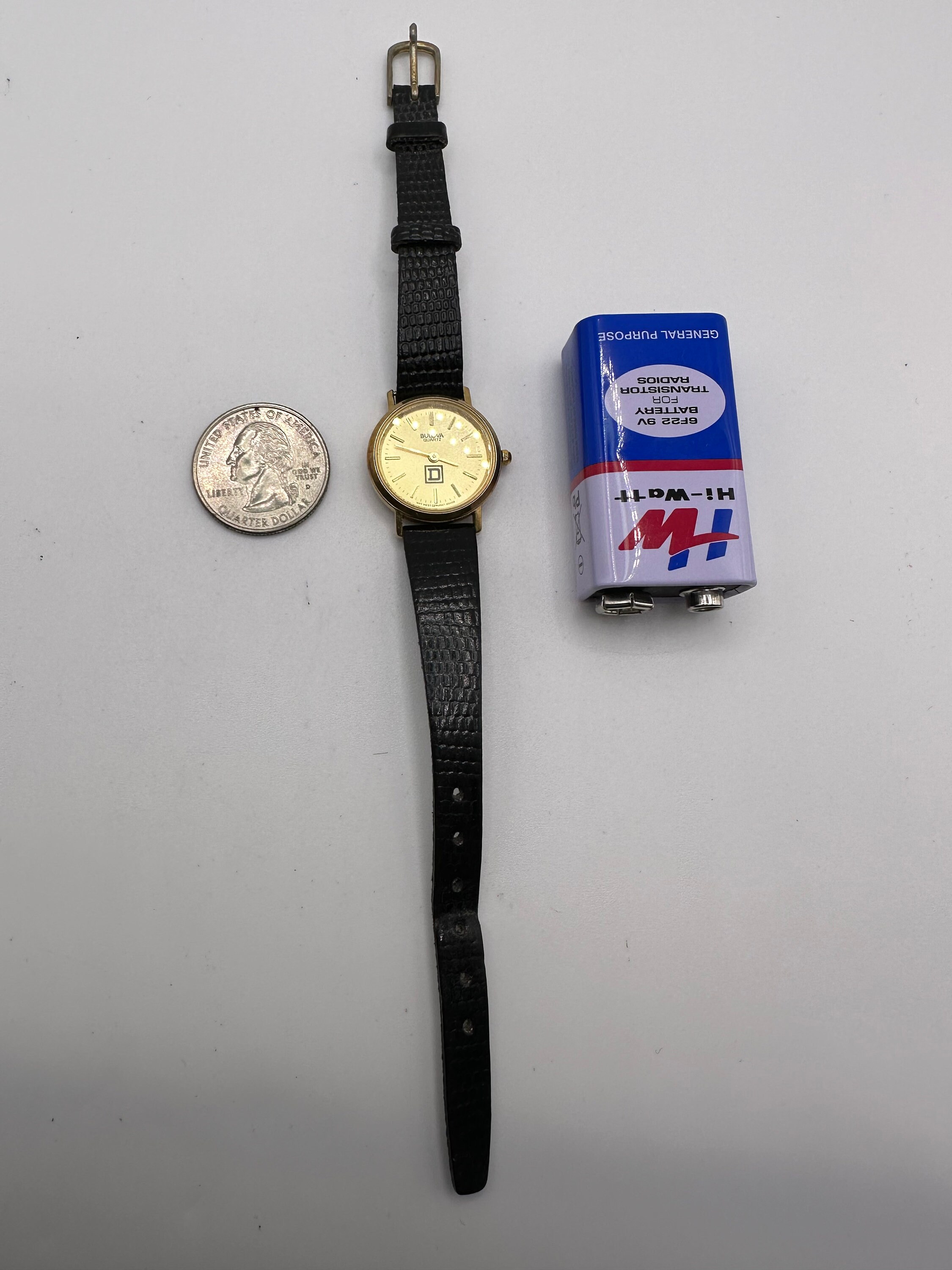 Vintage Bulova T2 1992 Germany Round White and Gold tones Ladies Watch Working Vintage Bulova 25mm Ladies West German Quartz Gold Tone  main image 2