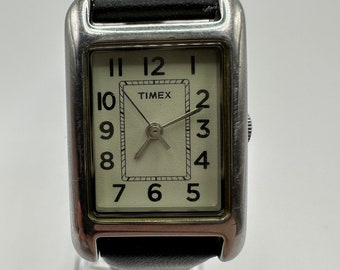 vintage Timex plata tanque Reloj señoras cuarzo negro cuero vestido moda regalo sus mujeres mamá pequeño cuadrado