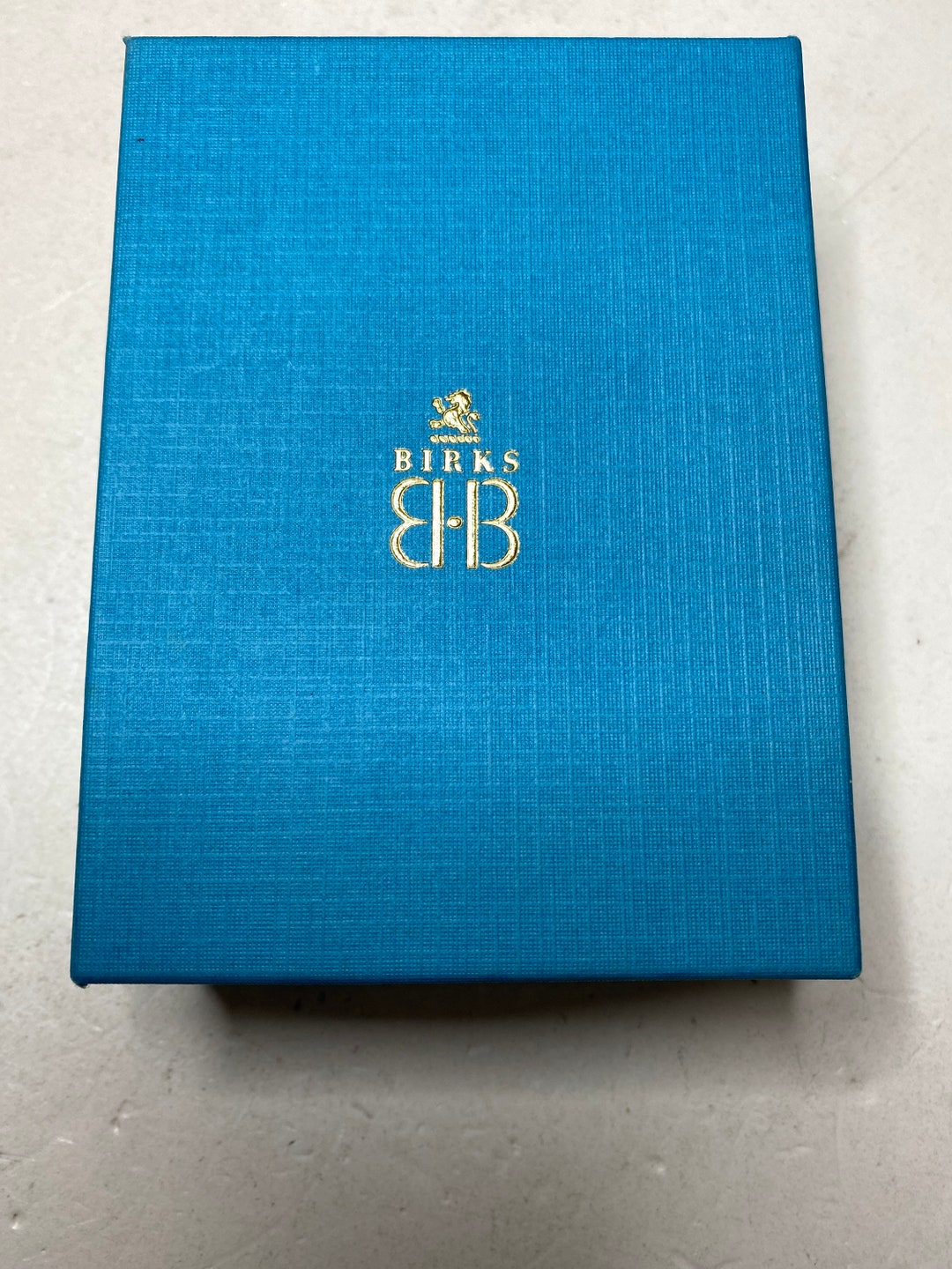 Vintage Birks Jewelry Box for Necklace Bracelet Earrings Gift Him Her Men Women Retro Vint Designer Canada Blue - Etsy Vintage Birks Jewelry Box for Necklace Bracelet Earrings Gift Him Her Men Women Retro Vint Designer Canada Blue - Etsy