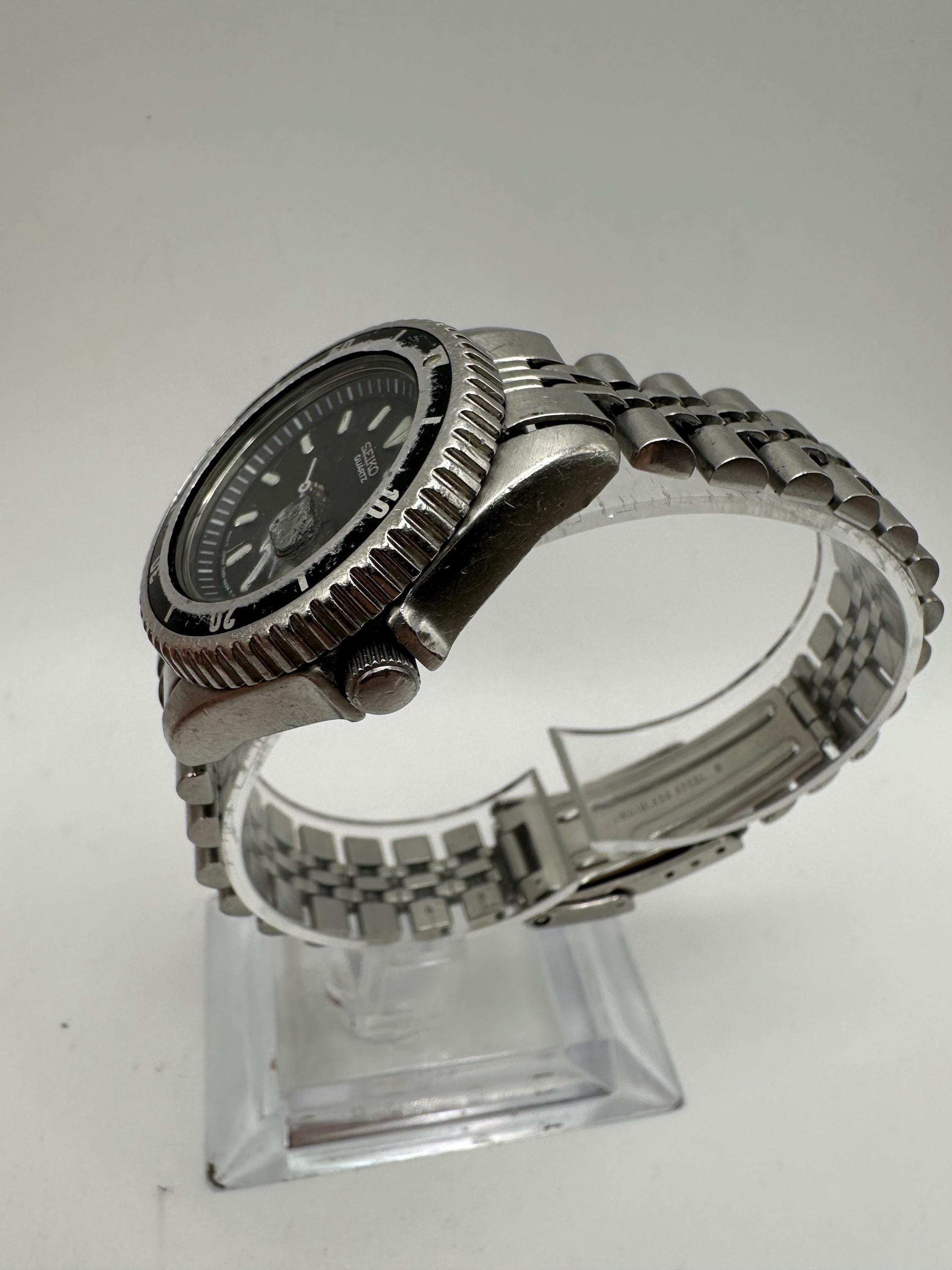 Seiko Vintage 7N82 Sports 150 Ladies Dive Watch Stainless Silver