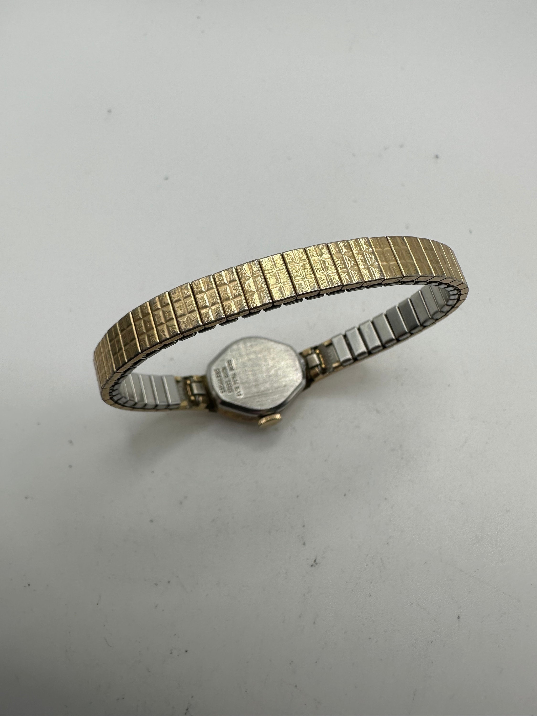 Womens Vintage Jubilee Gold Tone 17 Jewel Mechanical Handwind Manual Wind Watch Vintage Jubilee Ladies Mechanical Hand Wind Gold Tone Dress  main image 2