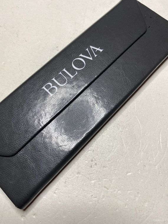 Vintage Folding Bulova Eye Glasses Case Grey Clasping Gift  display picture 2