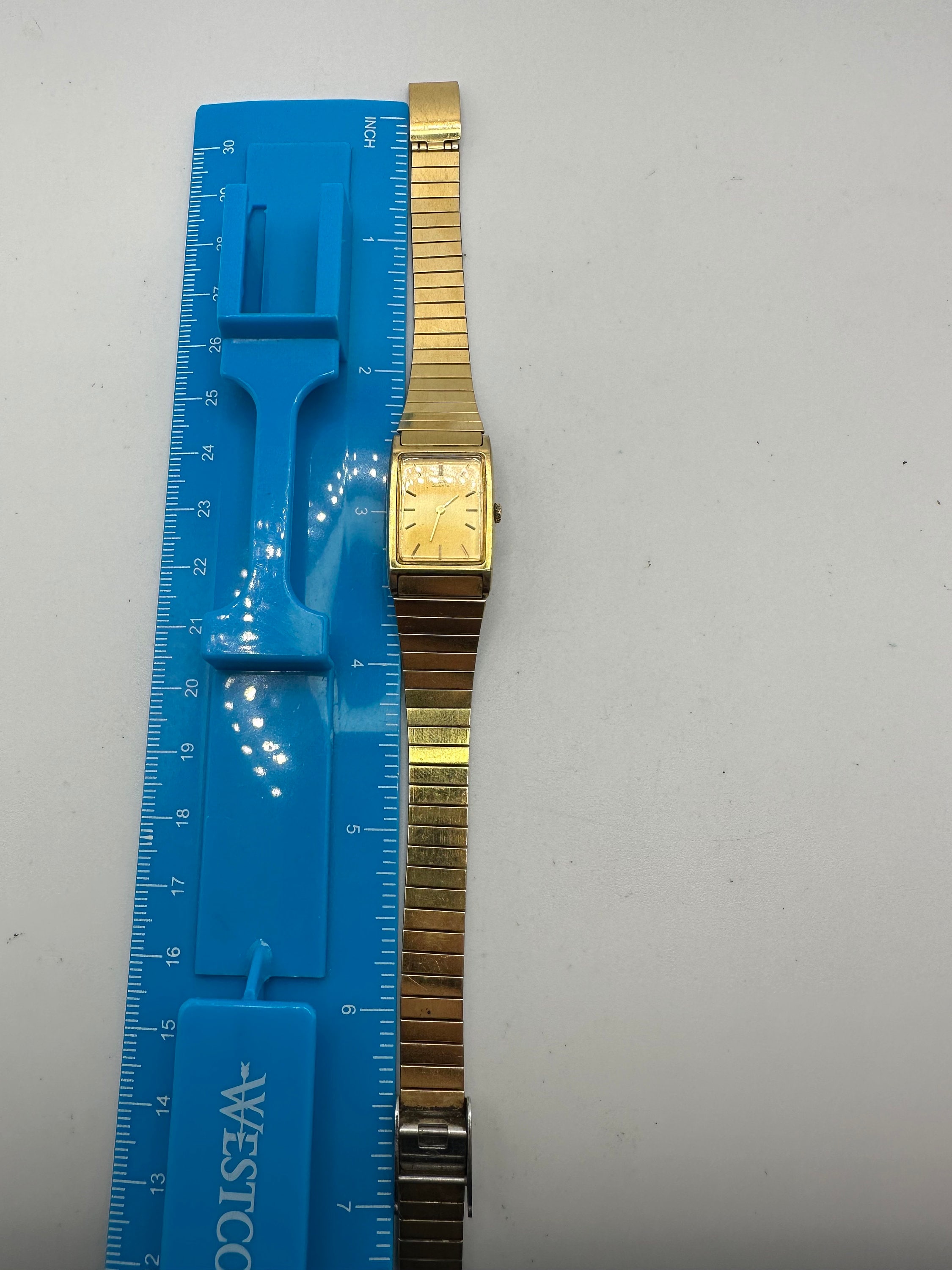 Seiko Tank Watch Women Champagne Dial Gold Tone VTG 2C20-5820 Women main image 4
