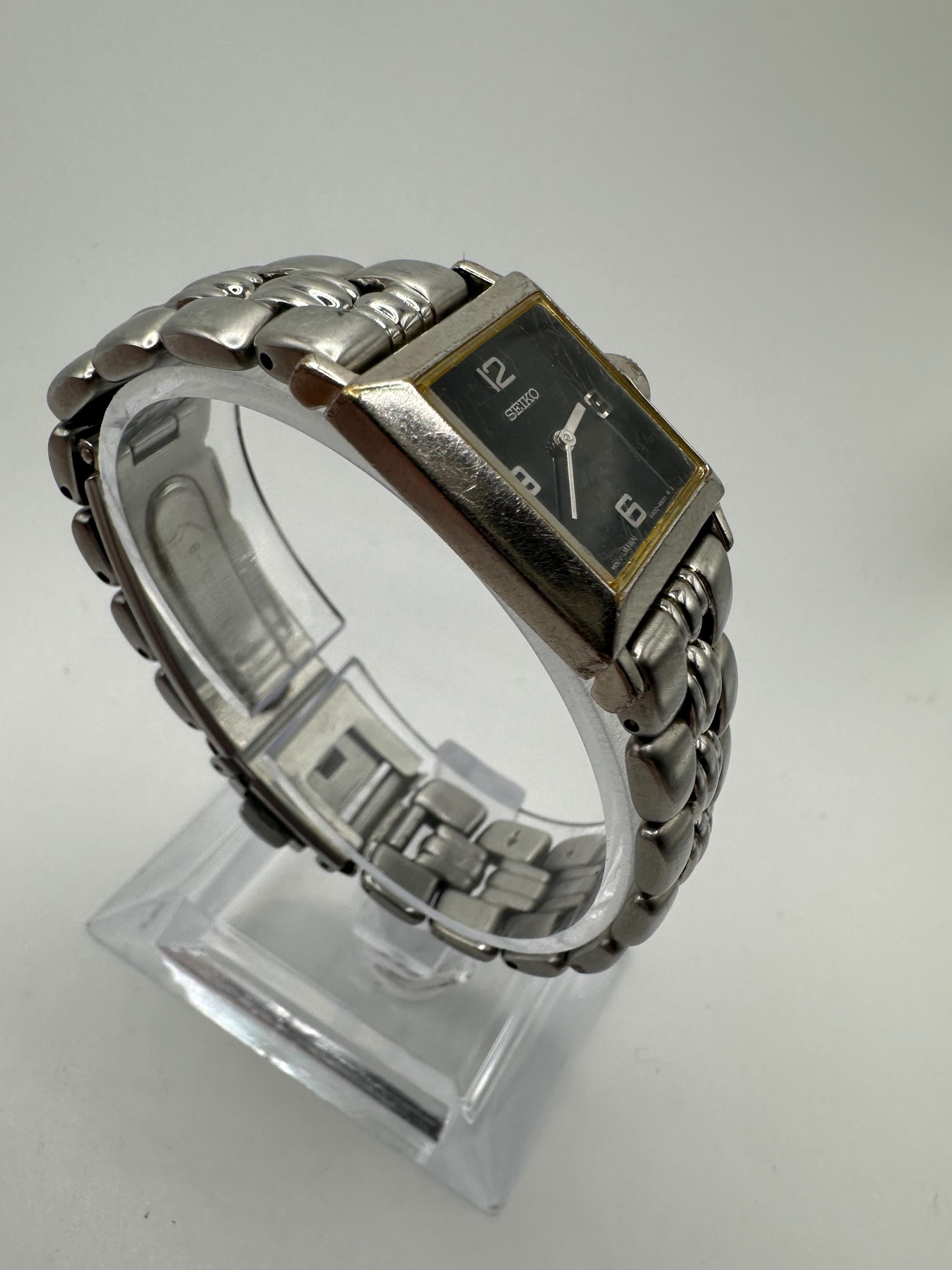 Vintage Seiko V400-6429 Women Watch 19mm Square Silver Tone New Battery 6.25\