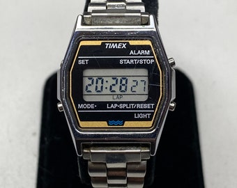 Casio A300U World Time Module.643 Digital Alarm Quartz Vintage Men’s Watch