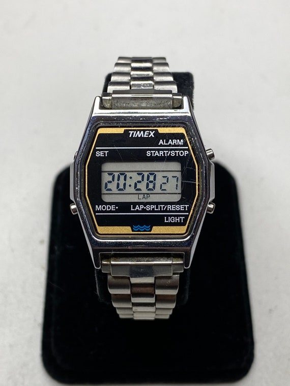 AQ800E-7A | Vintage Silver Stainless Steel Watch | CASIO