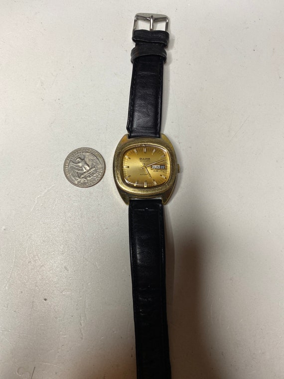 UNIVERSAL・LANCEL・TIMEX ・ BULOVAクォーツ4本セット Hero_TW2W59800QTimex1975Enigma