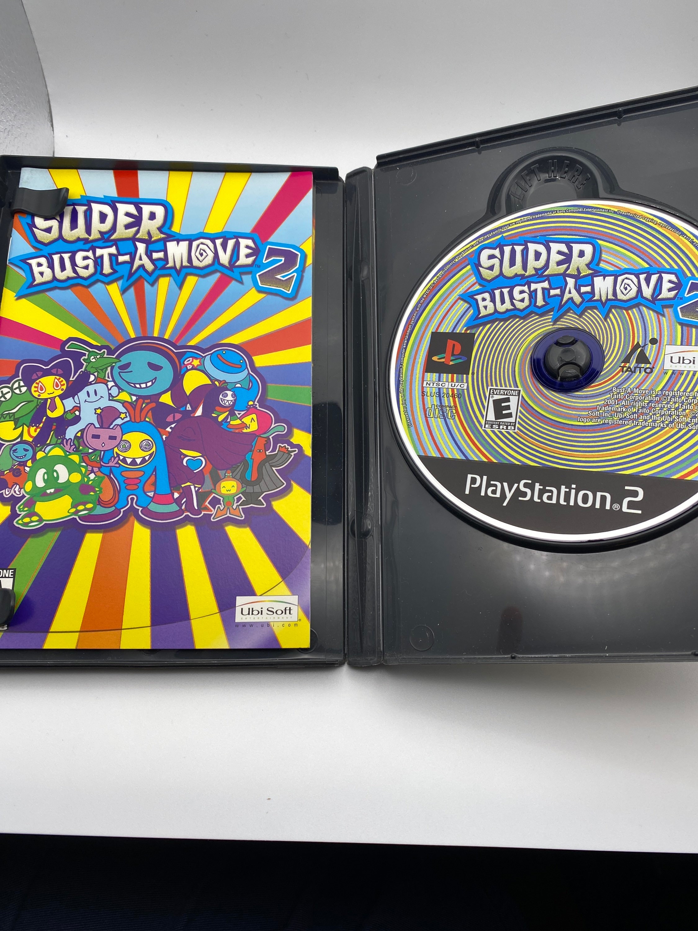 SUPER BUST A MOVE - PLAYSTATION 2 - COMPLETE