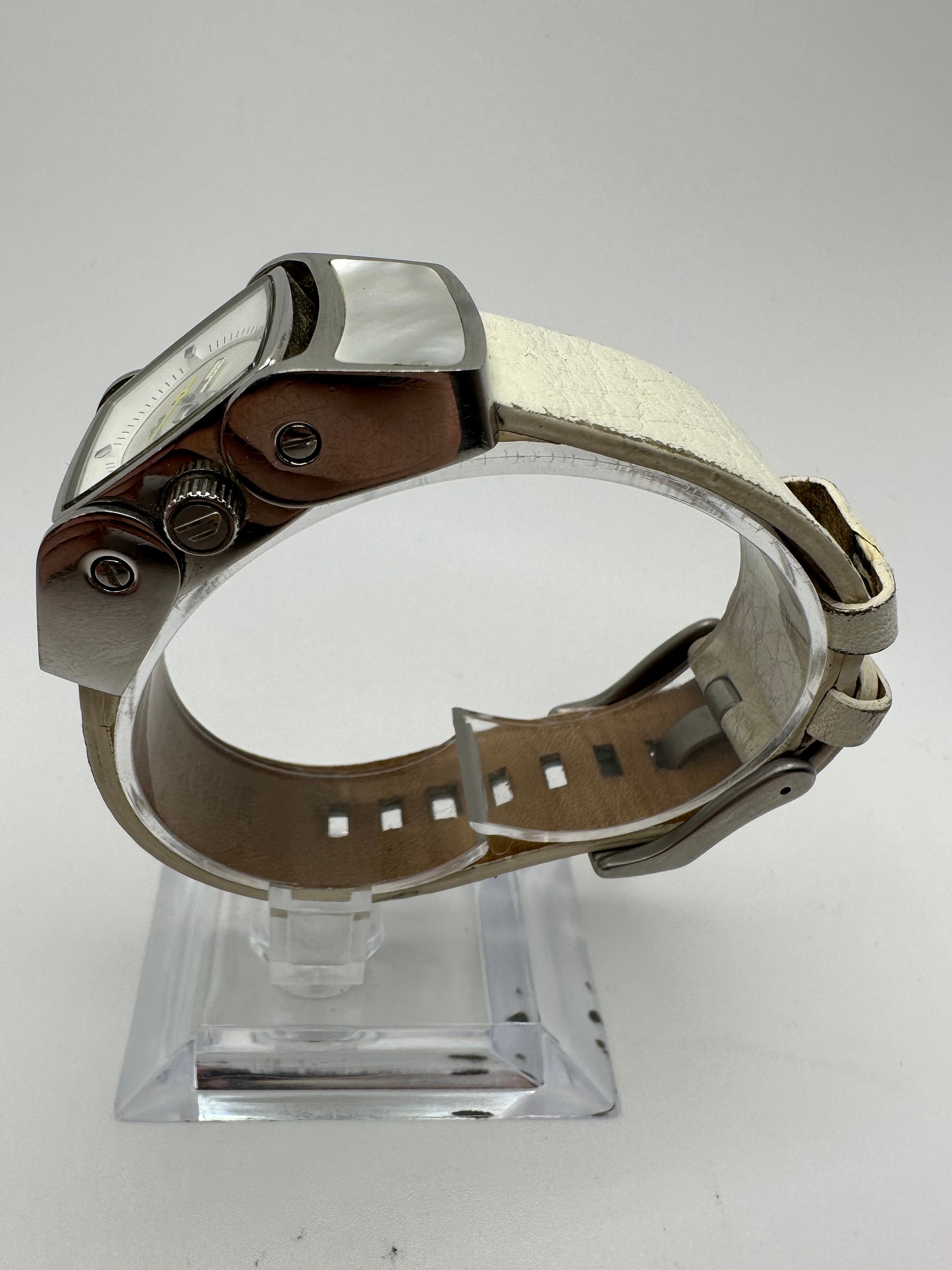 DIESEL FIVE Bar DZ-5037 Mother of Pearl White Leather Watch Only